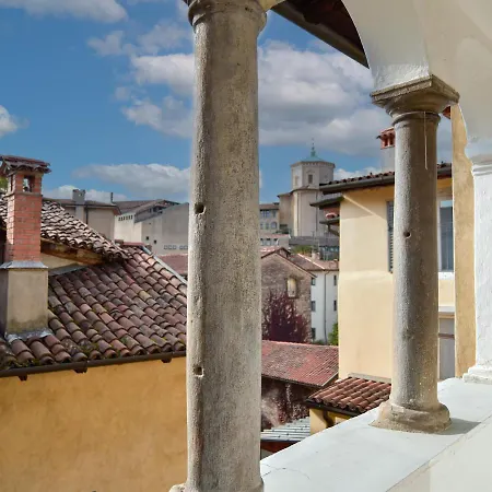 Pura Vida Città Alta Apartamento *