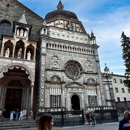 Pura Vida Deluxe - Upper Bergamo, 3 Min Walk Piazza Vecchia *