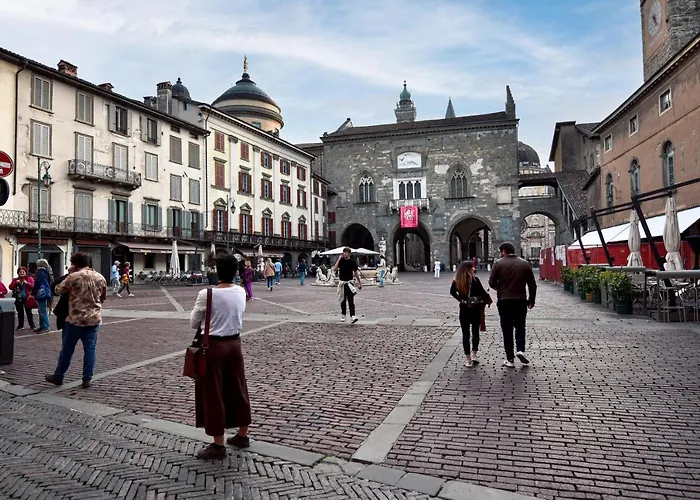 Διαμέρισμα Pura Vida Deluxe - Upper Bergamo, 3 Min Walk Piazza Vecchia *